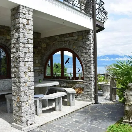 Villa Casa Camelia In Traumlage