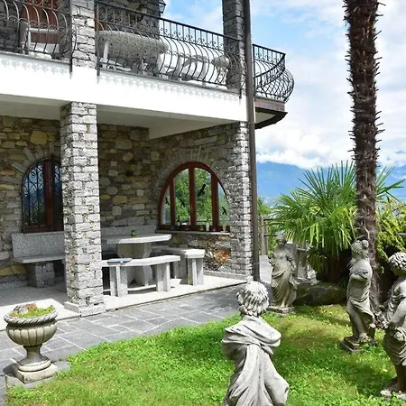 Villa Casa Camelia In Traumlage