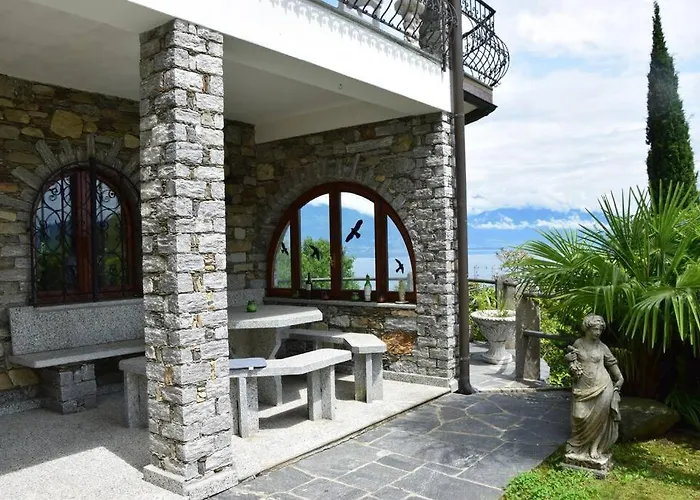 Villa Casa Camelia In Traumlage