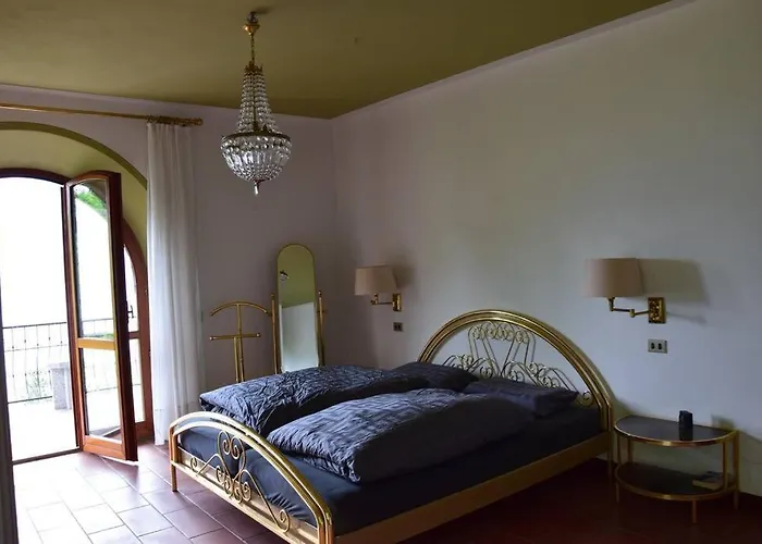 Villa Casa Camelia In Traumlage *